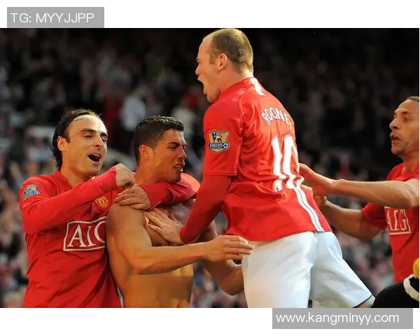 足球明星进球后的激情庆祝瞬间与球迷互动的感人时刻