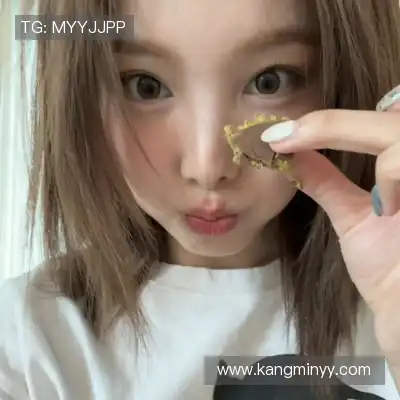 束婉义